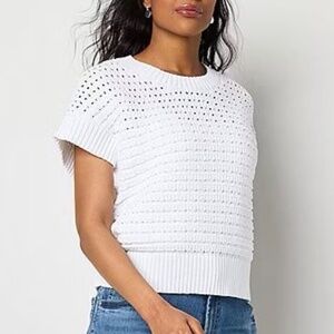 LIZ CLAIBORNE WOMEN´S SHORT PULLOVER SWEATER